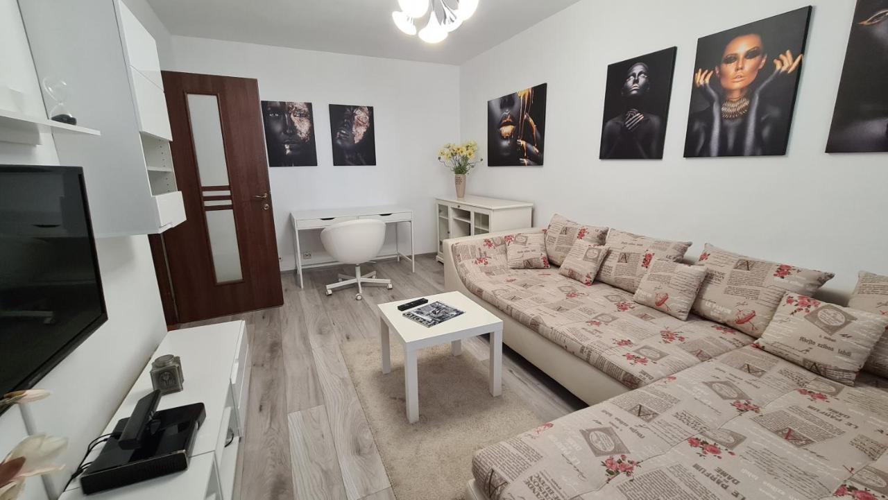 White Glamour Buzau Exterior foto